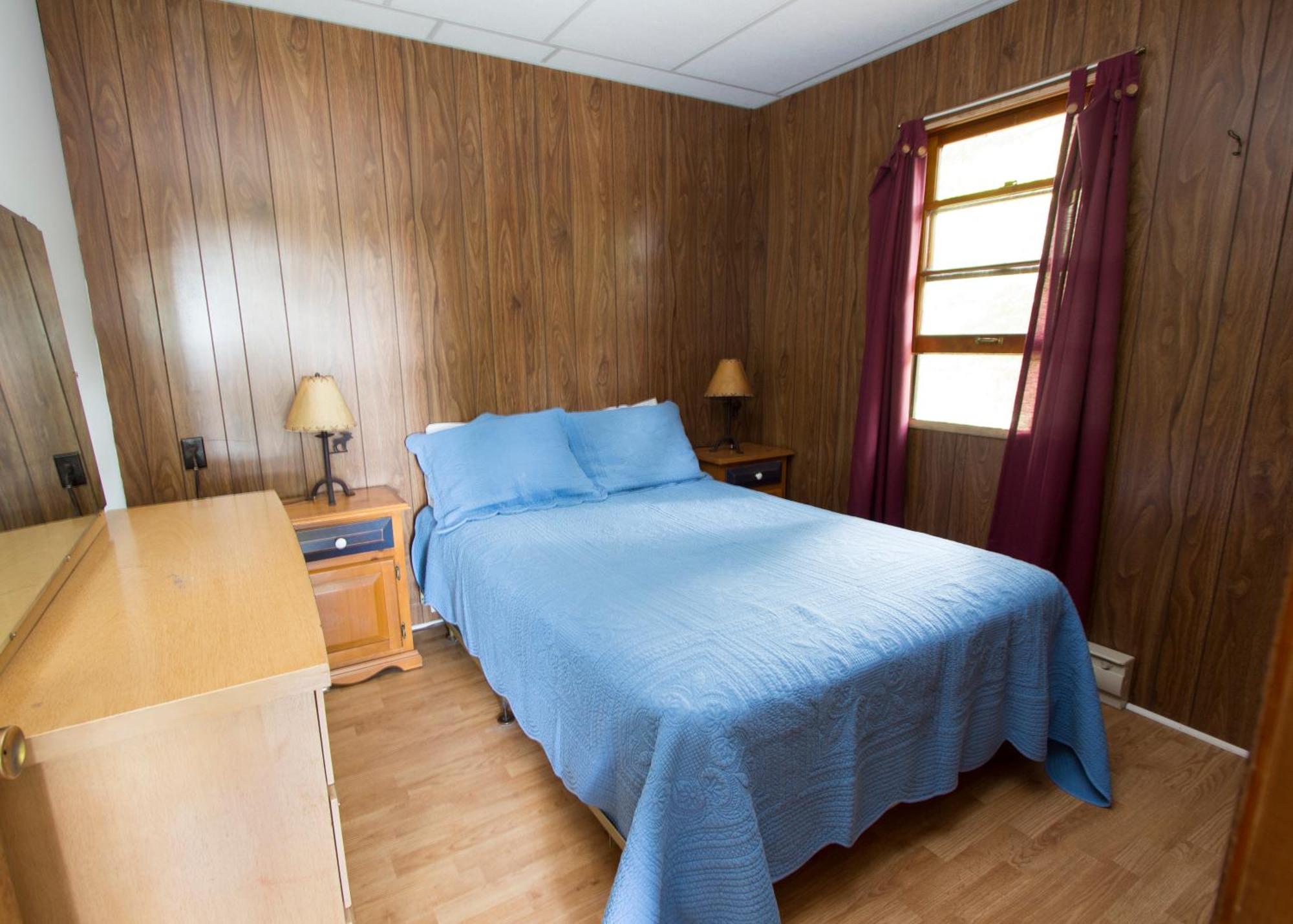 The Pines Cottage Resort Oxtongue Lake Exterior photo