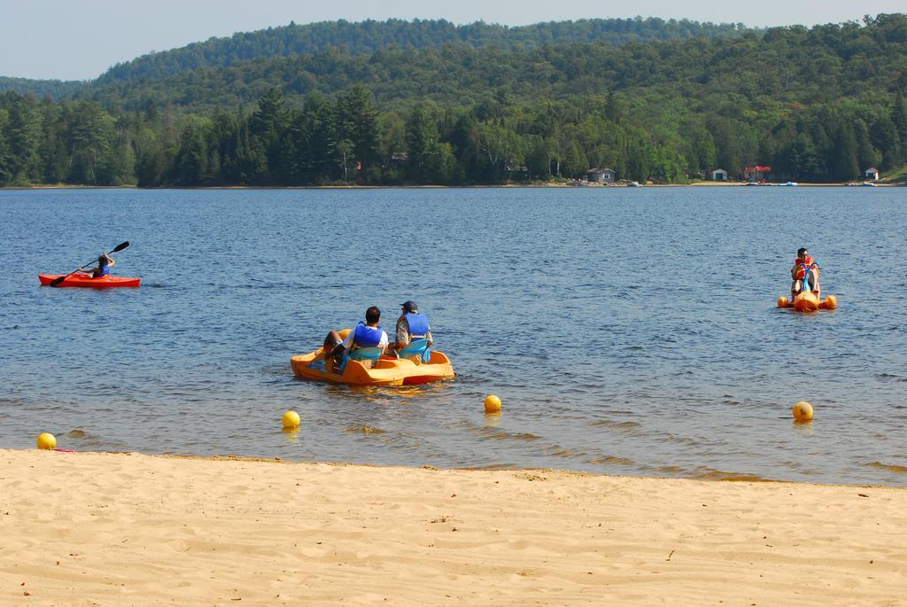 The Pines Cottage Resort Oxtongue Lake Exterior photo
